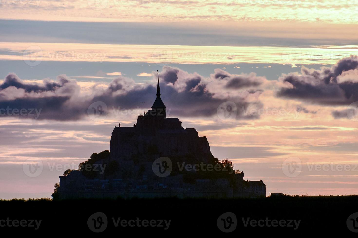 Mont Saint Michel photo