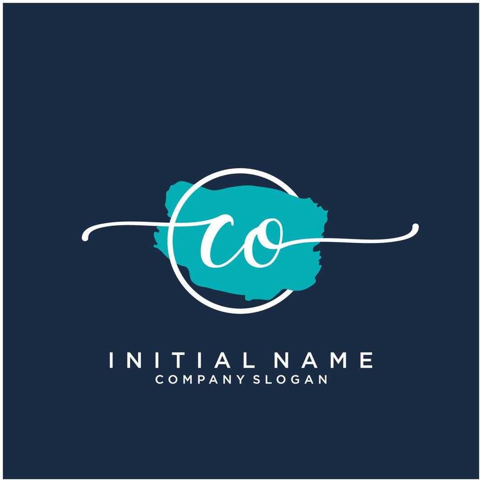 inicial co femenino logo colecciones modelo. escritura logo de inicial firma, boda, moda, joyería, boutique, floral y botánico con creativo modelo para ninguna empresa o negocio. vector