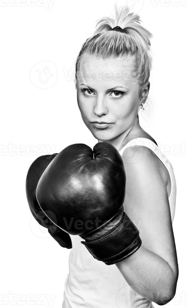 hermosa rubia niña en boxeo guantes foto