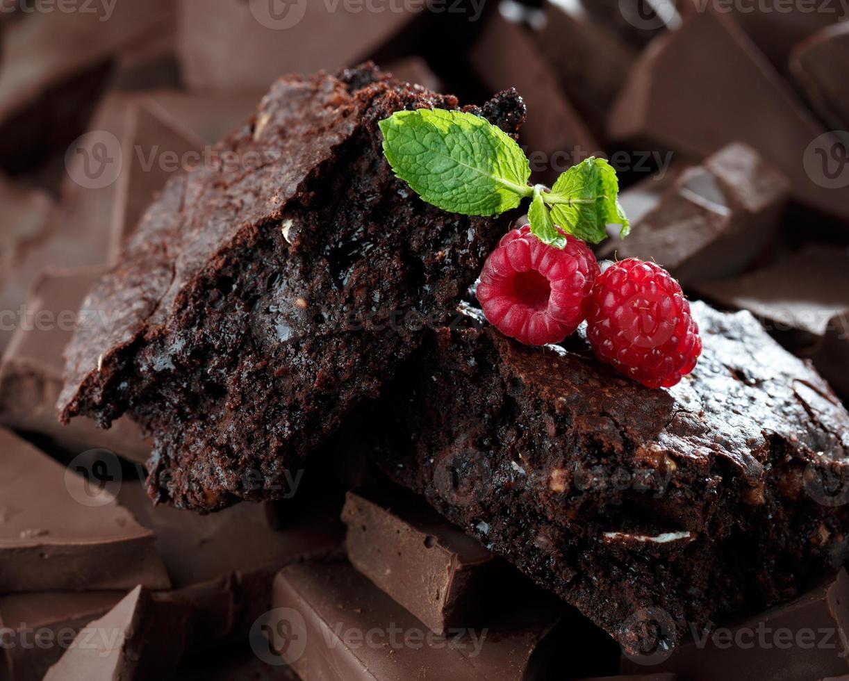chocolate Brownies con frambuesa foto