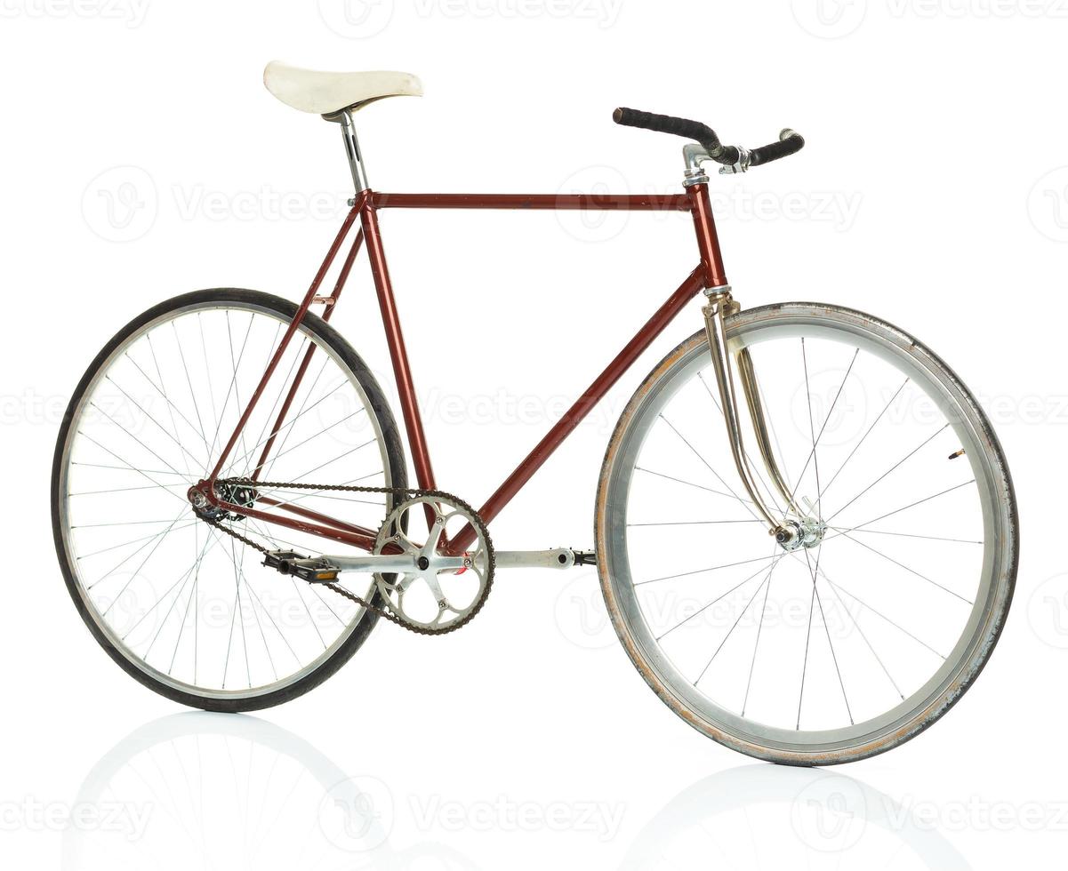 elegante hipster bicicleta aislado en blanco foto