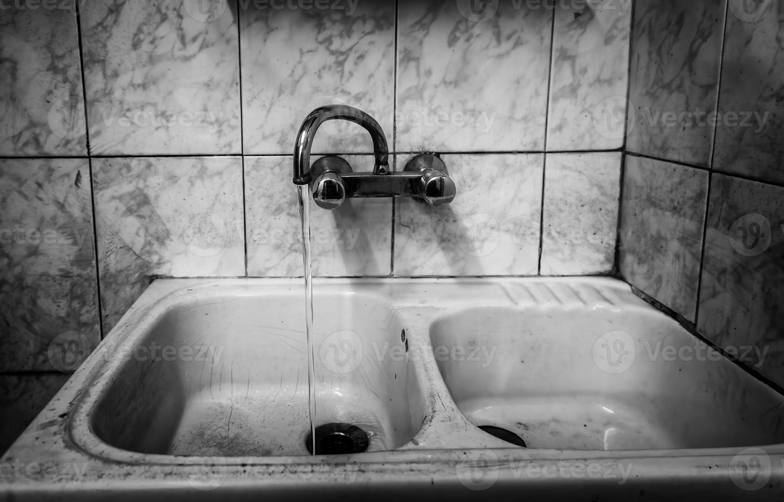 Old abandoned sink photo