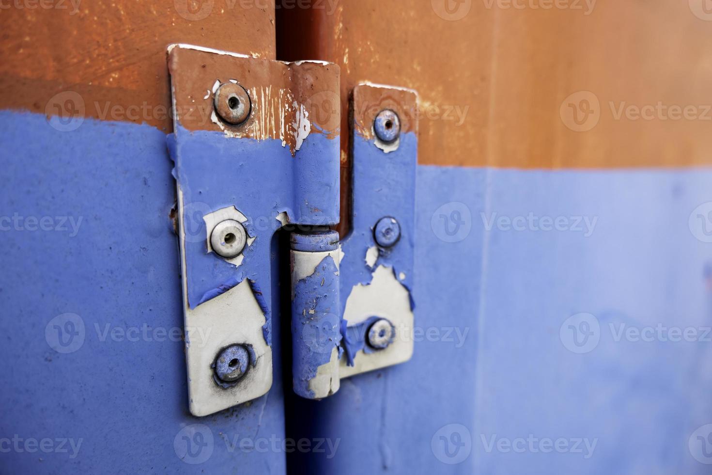 Old door hinge photo