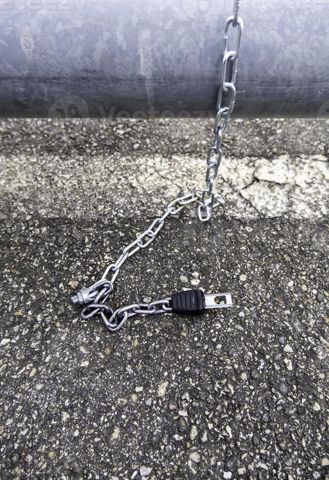 Chain for supermarket carts photo