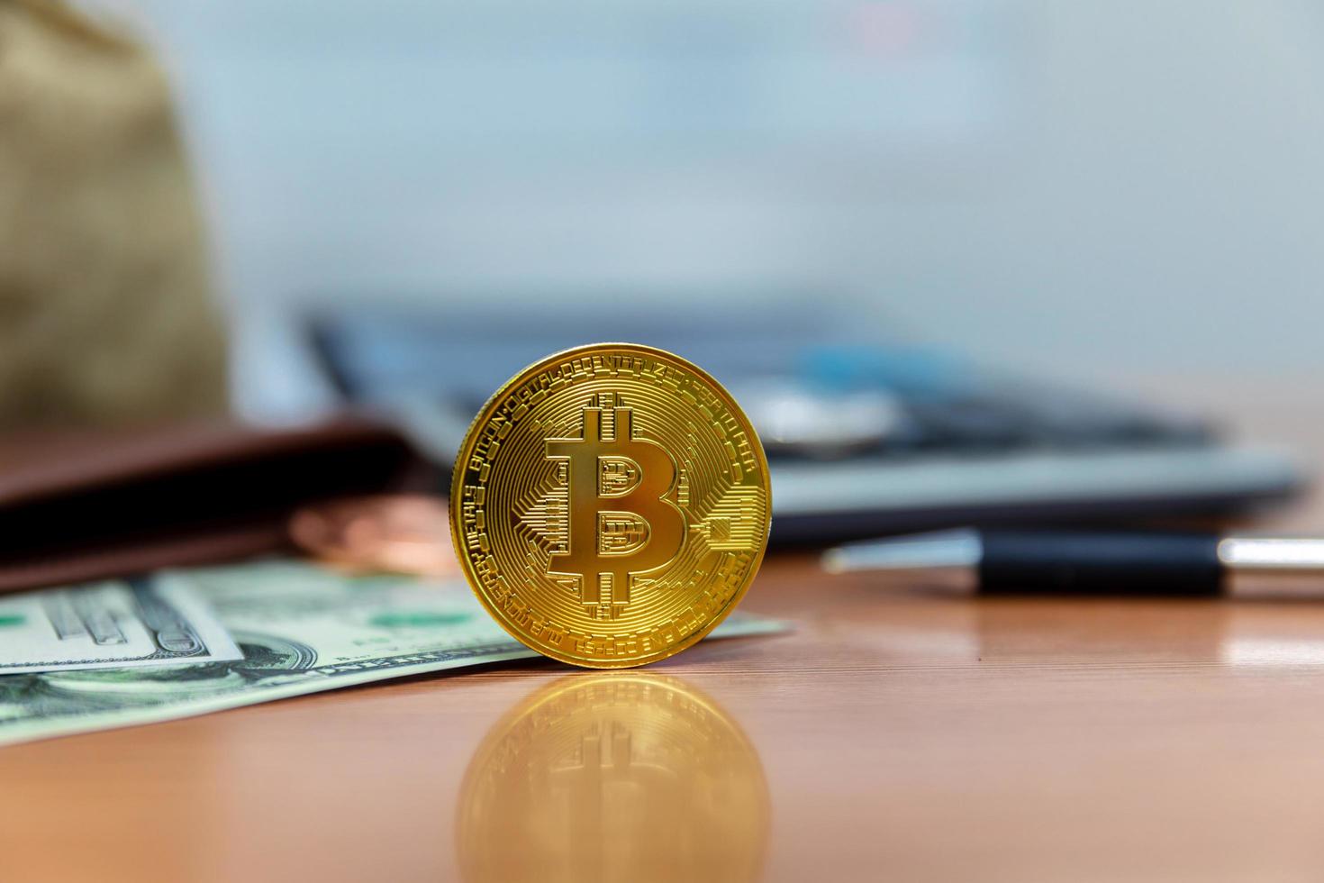 Currencies and Bitcoins of Investors, Traders photo