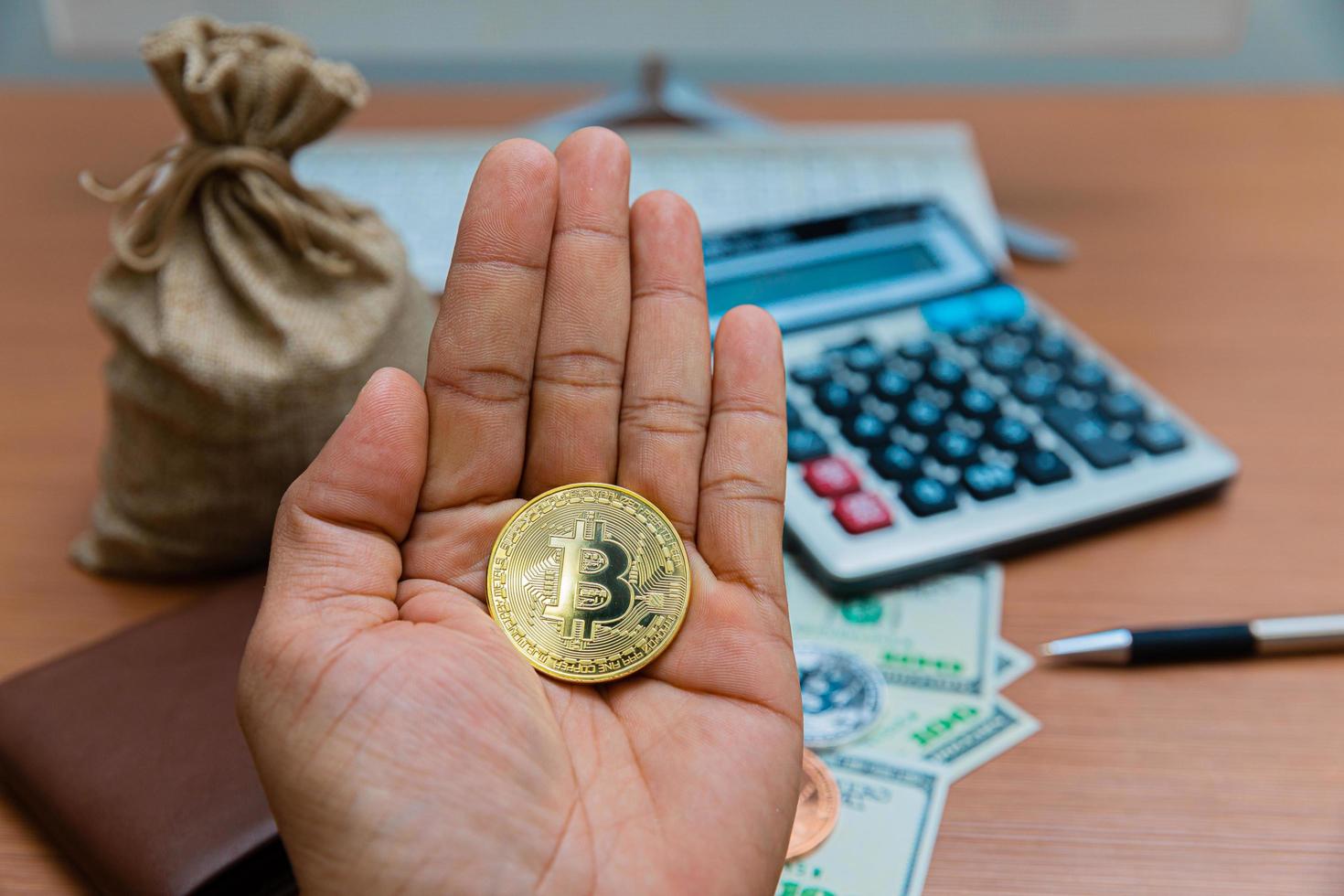 Currencies and Bitcoins of Investors, Traders photo