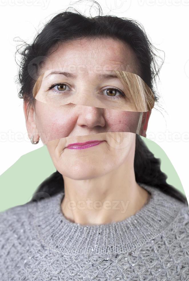 collage de partes de el cara de diferente mujer. gracioso ridículo Generacion de un neural red de un hembra retrato. foto