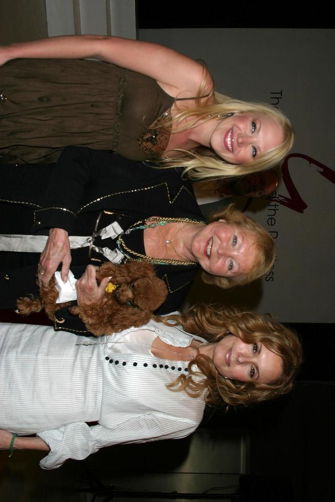 Adrienne Frantz Lee Phillip Bell Tracey BregmanYoung and the Restless Celebrates 18 years with the 1 RatingCBS Television CityLos Angeles  CAJanuary 8 20072007 photo