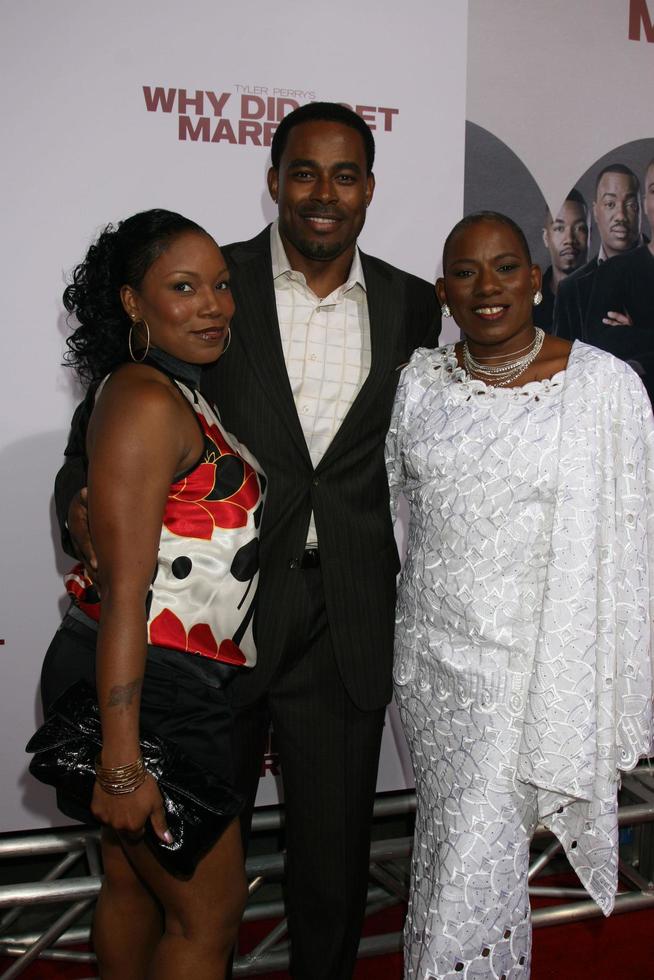 Lamman Rucker  His sister and motherWhy Did I Get Married  LA PremiereCinerama Dome at the ArcLight TheatersLos Angeles  CAOctober 4 20072007 photo