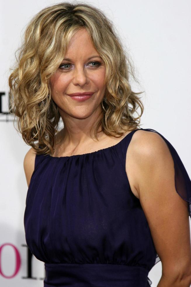 Meg Ryan arriving at the premiere of The Women at Manns Village Theater in WestwoodCA onSeptember 4 20082008 photo