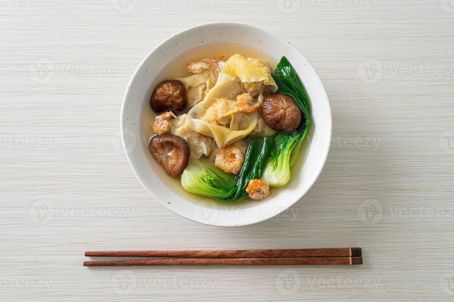 pork dumpling soup with shrimps and vegetable photo