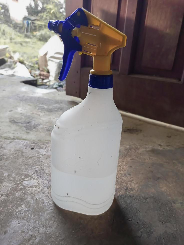 sprayer water for spay any plants at the garden photo