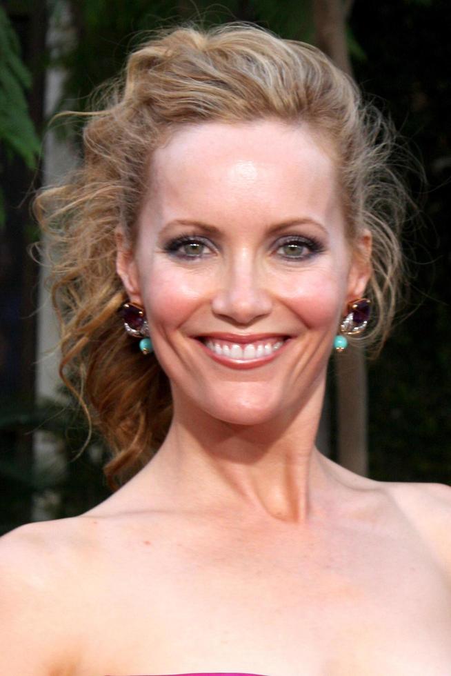 Leslie Mann  arriving at the Funny People  World Premiere at the ArcLight Hollywood Theaters in Los Angeles  CA   on July 20 2009 2008 photo