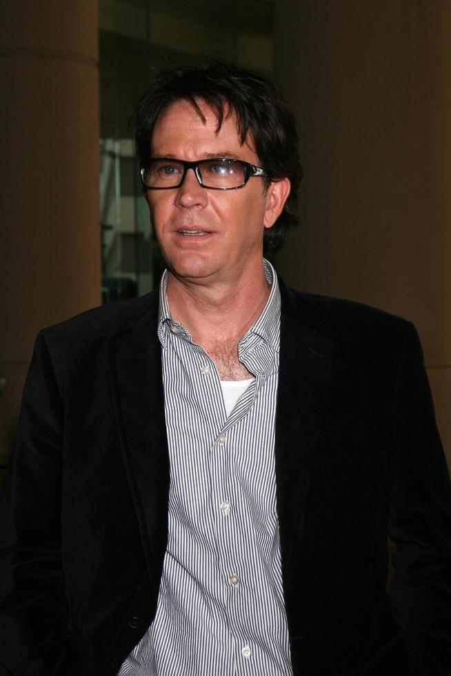 Timothy Hutton  departing from the Beverly Hilton Hotel in Beverly Hills CA after doing press at the TCAs for Turner  onJuly 11 20082008 photo