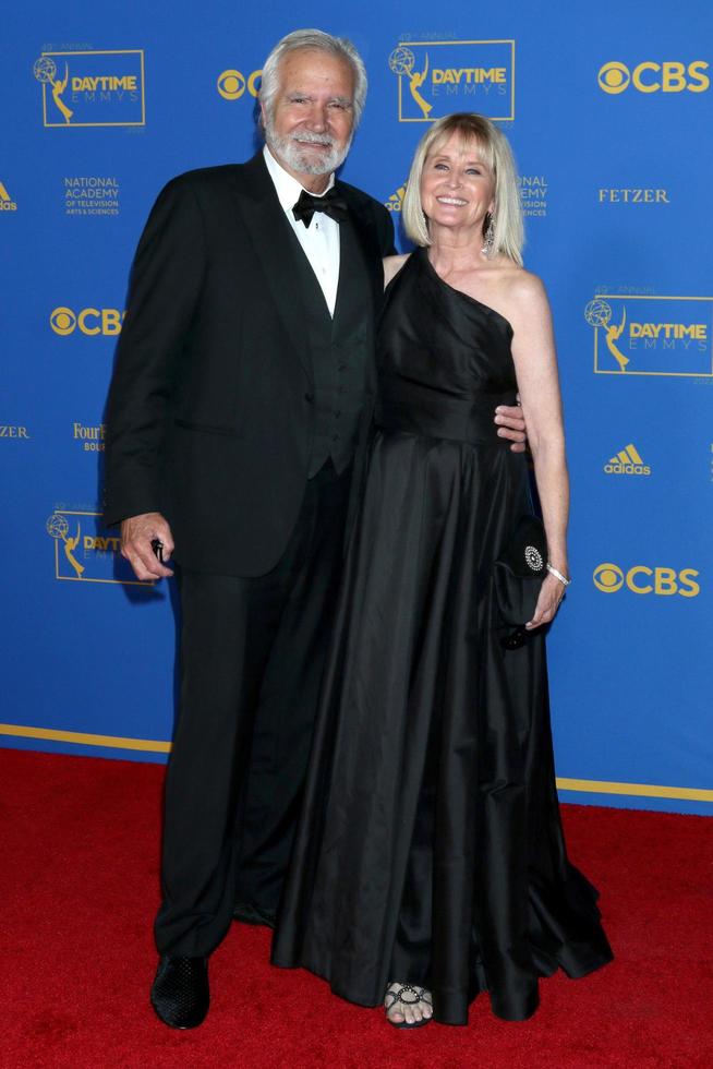 LOS ANGELES  JUN 24  John McCook Laurette Spang McCook at the 49th Daytime Emmys Awards at Pasadena Convention Center on June 24 2022 in Pasadena CA photo