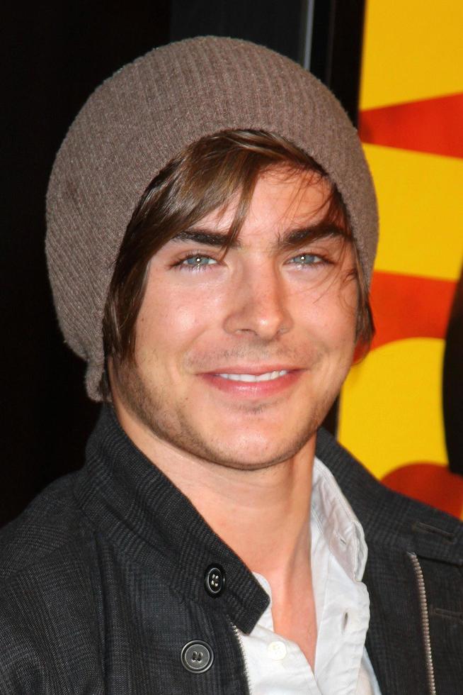 Zac Efron arriving at the Watchman Premiere at Manns Graumans Theater in Los Angeles CA  onMarch 2 20092009 photo