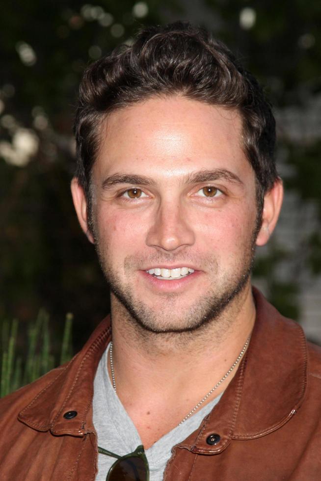 LOS ANGELES  OCT 7  Brandon Barash arrives at the THE WORLD GOES ROUND Play  at Renberg TheatreTheatre on October 7 2010 in Los Angeles CA photo