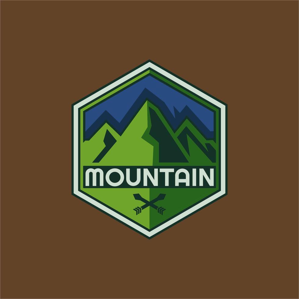 montaña símbolo logo vector