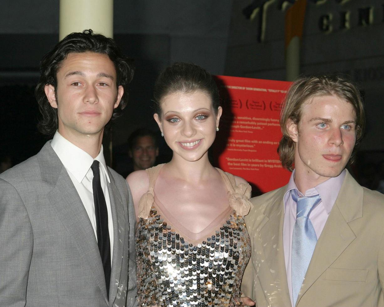 Joseph GordonLevittMichelle TrachtenbergBrady CorbettMysterious Skin PremiereLos Angeles CAMay 24 20052005 photo