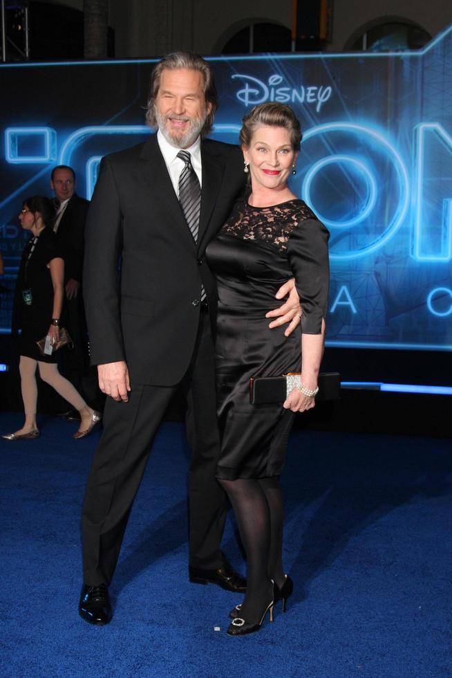LOS ANGELES  DEC 11  Jeff Bridges Susan Bridges  arrives at the TRON Legacy Premiere at El Capitan Theater on December 11 2010 in Los Angeles CA photo
