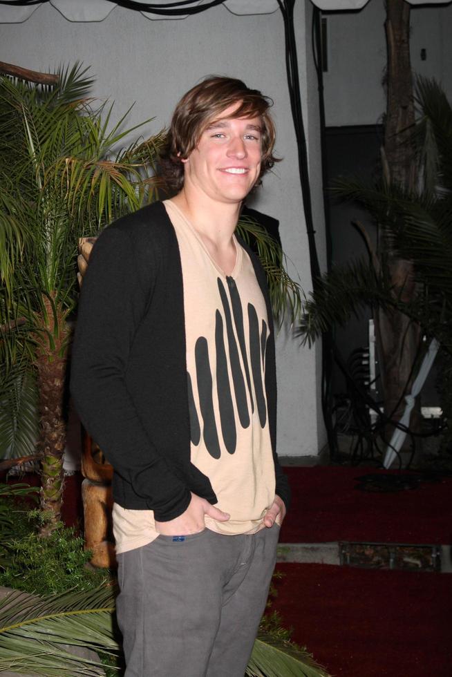 Brett Clouser at the Press Test for the Survivor  Samoa FinaleCBS Television CityLos Angeles  CADecember 20 20092009 photo