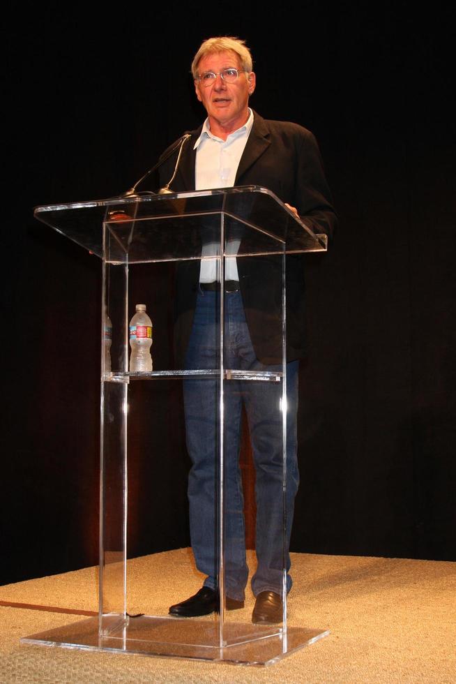 Harrison Fordat the EAA Press Conference to Introduce New Chairmen of the EAA Young Eagles ProgramSanta Monica AirportSanta Monica CASeptember 29 20092009 photo