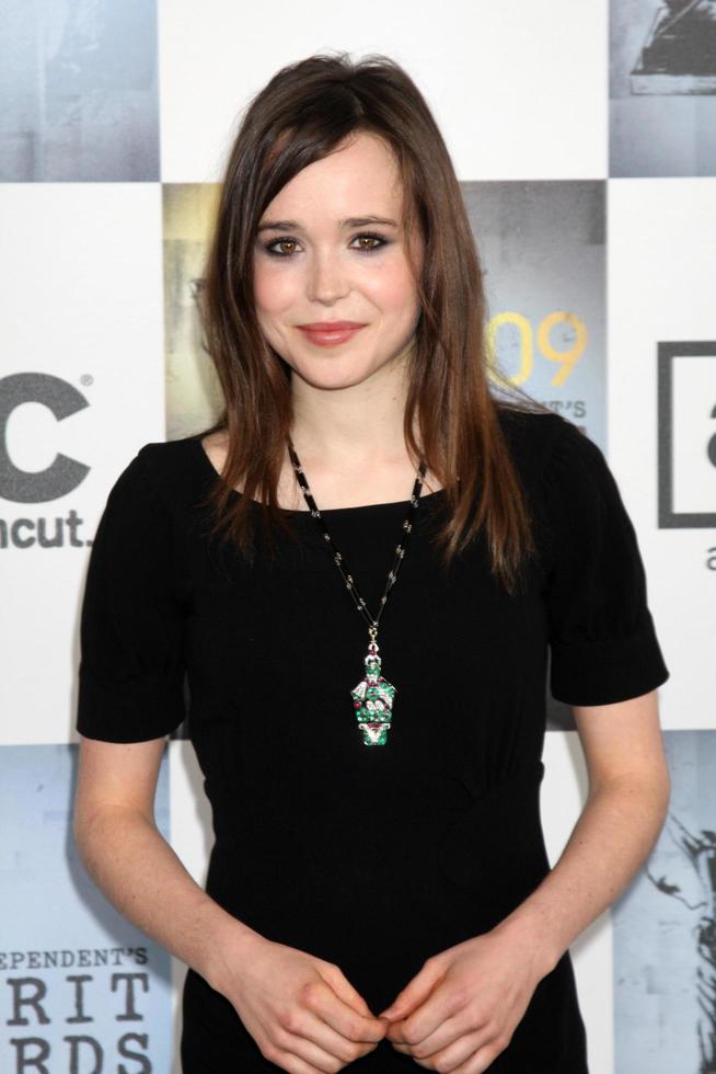 Ellen Page arriving  at the  Film Indpendents  24th Annual Spirit Awards on the beach in Santa Monica CA  onFebruary 21 20092009 photo