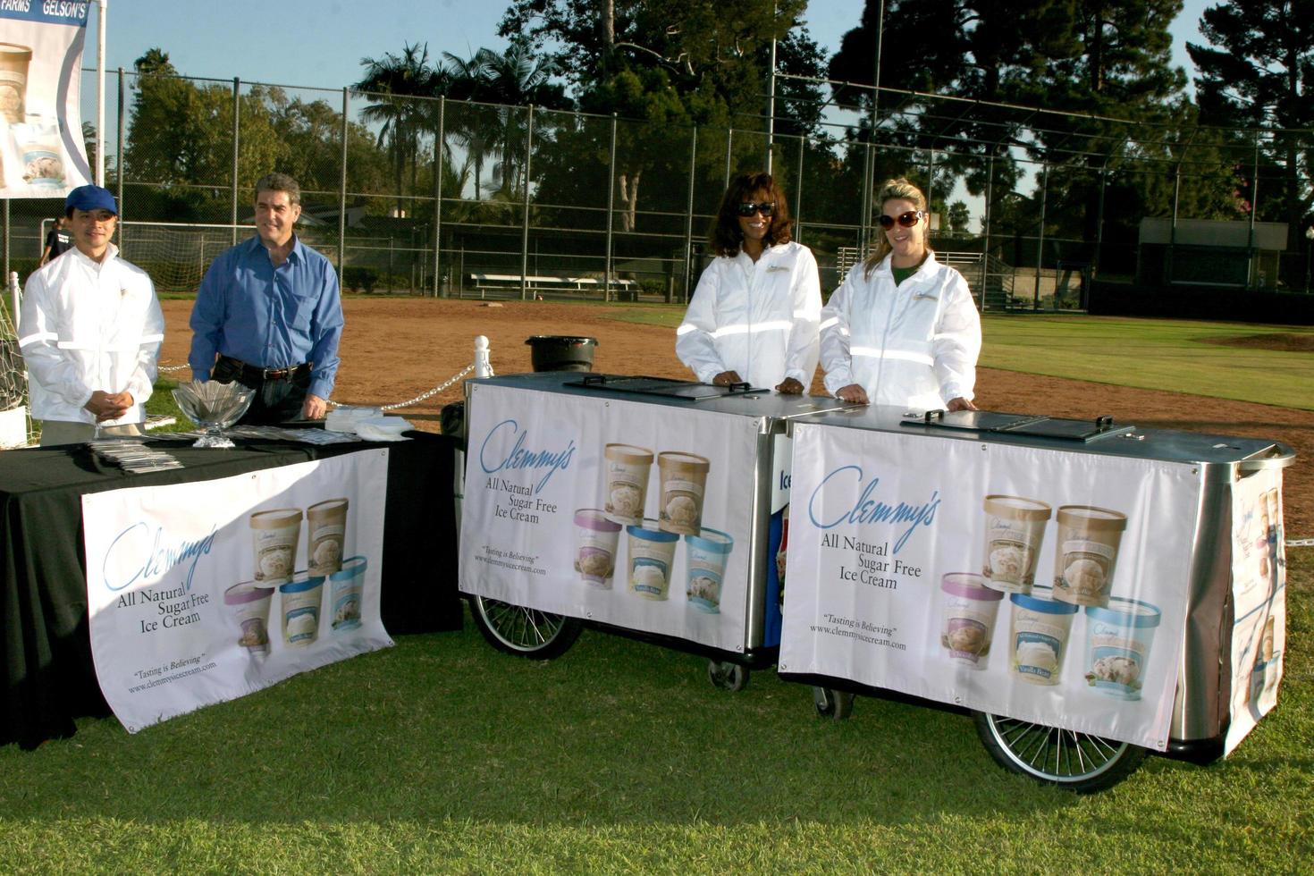 The Premiere of Soccer Mom presented by Ladies Home Journal  Bogner Entertainment at the La Cienega Park in Beverly Hills CA onSeptember 20 20082008 photo