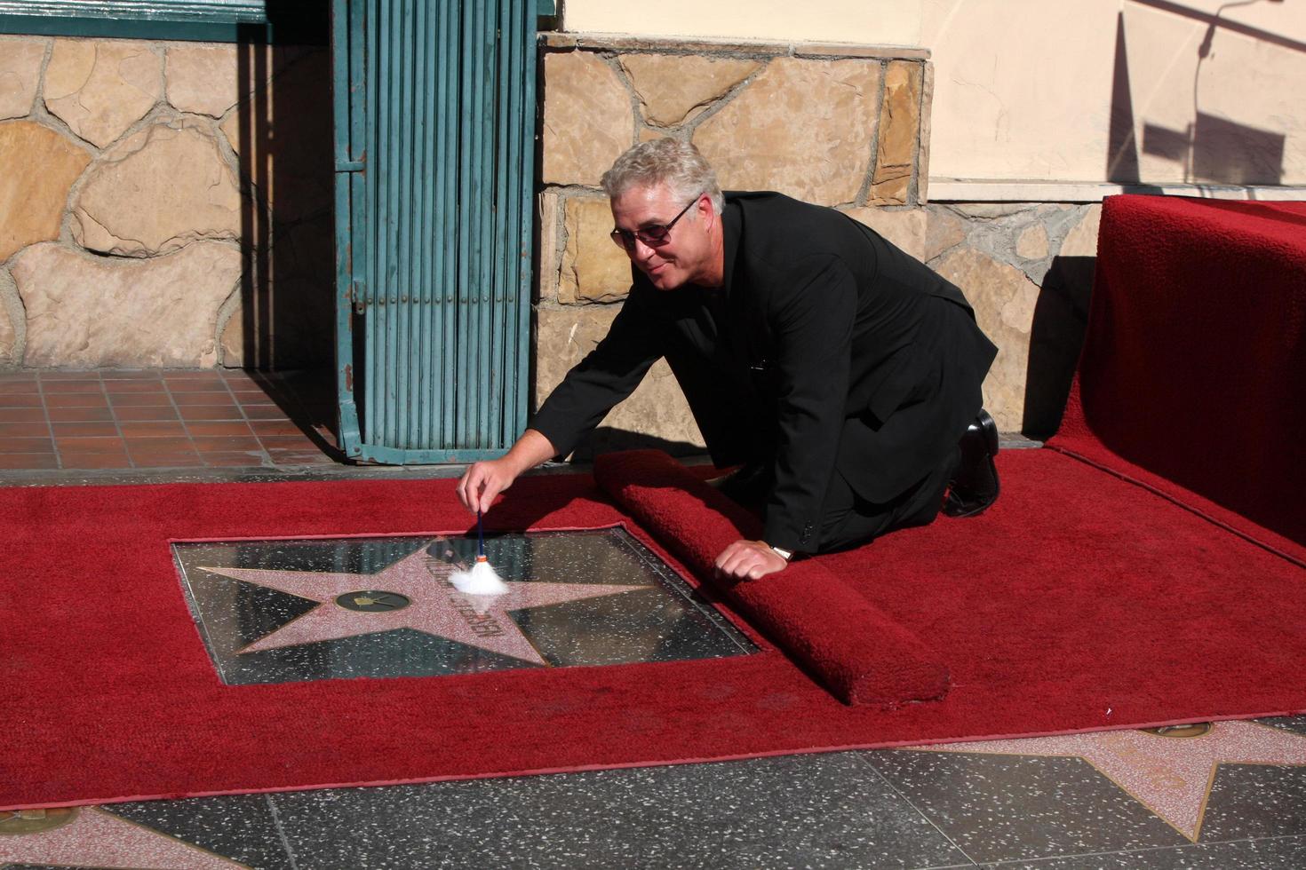 Guillermo petersen a el hollywood caminar de fama estrella ceremonia para Guillermo petersen en frente de Mussos francos restaurante en los angeles California en febrero 3 20092008 foto