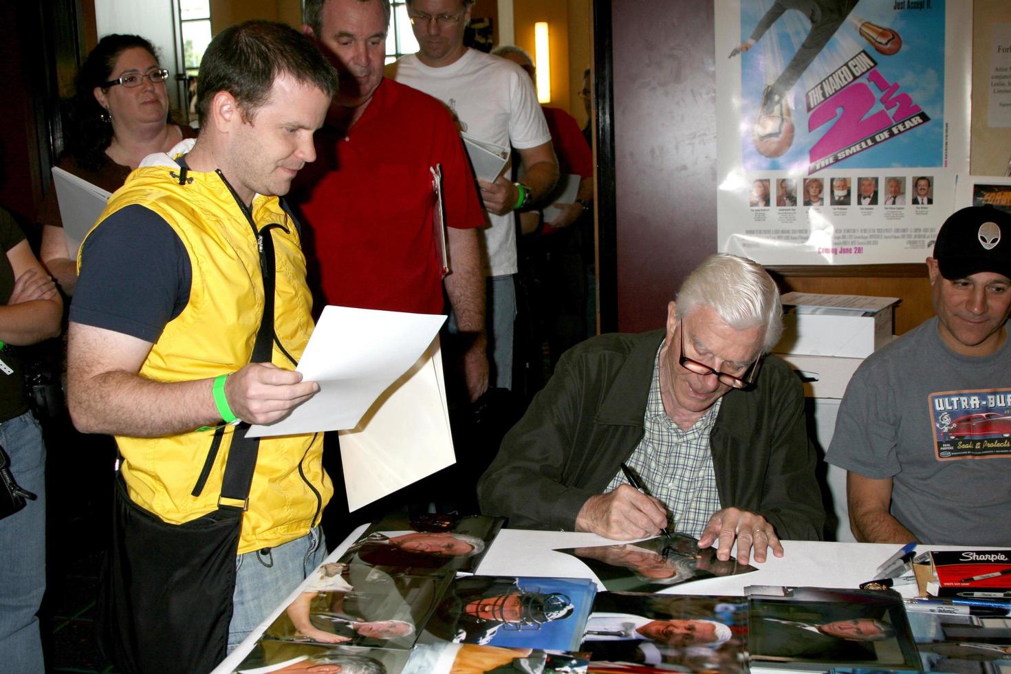 Leslie Nielson  at the Hollywood Collector Show at the Burbank Marriott Convention Center in Burbank  CA onOctober 4 20082008 photo