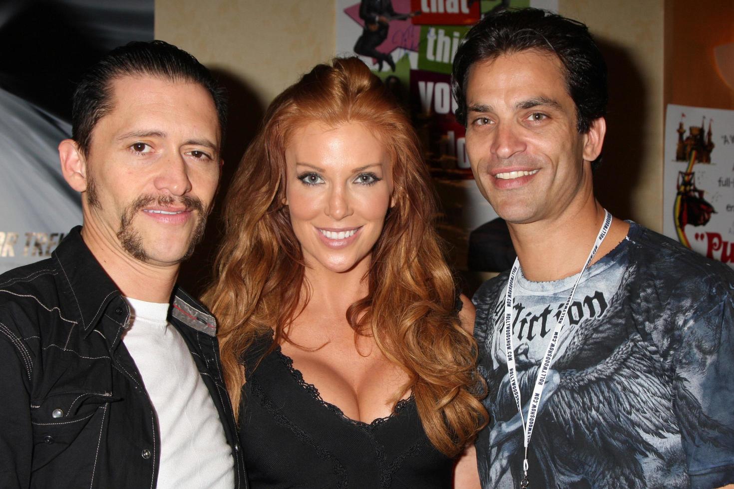 Clifton Collins Jr Anjelica Bridges  Johnathon Schaech at the Hollywood Collectors Show in Burbank  CA   on July 18 2009 2008 photo