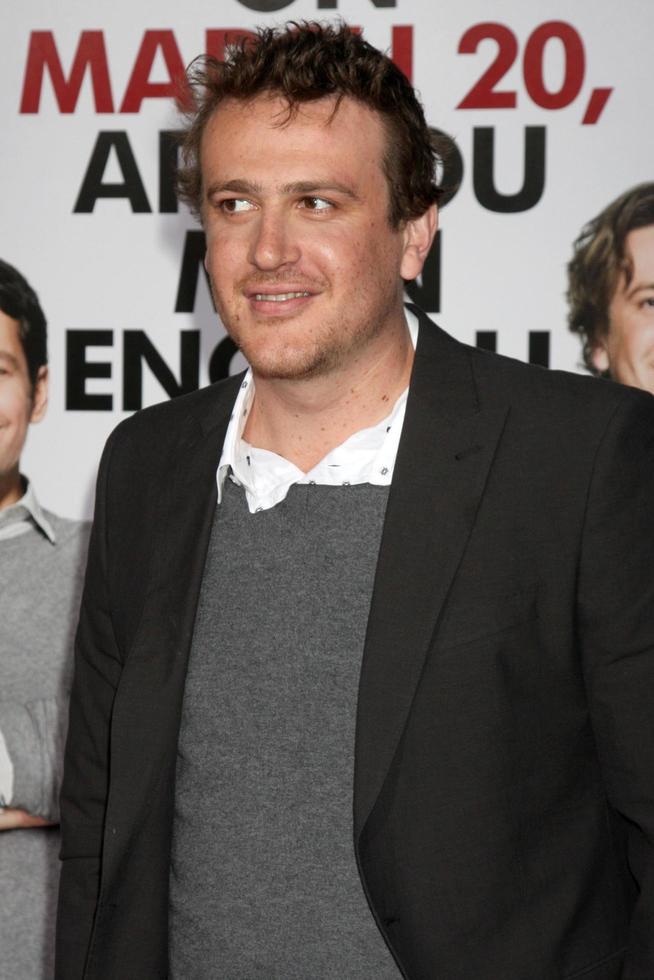 jason segel llegando a el yo amor usted hombre estreno a el mann pueblo teatro en madera del oeste California en marzo 17 2009 2009 foto