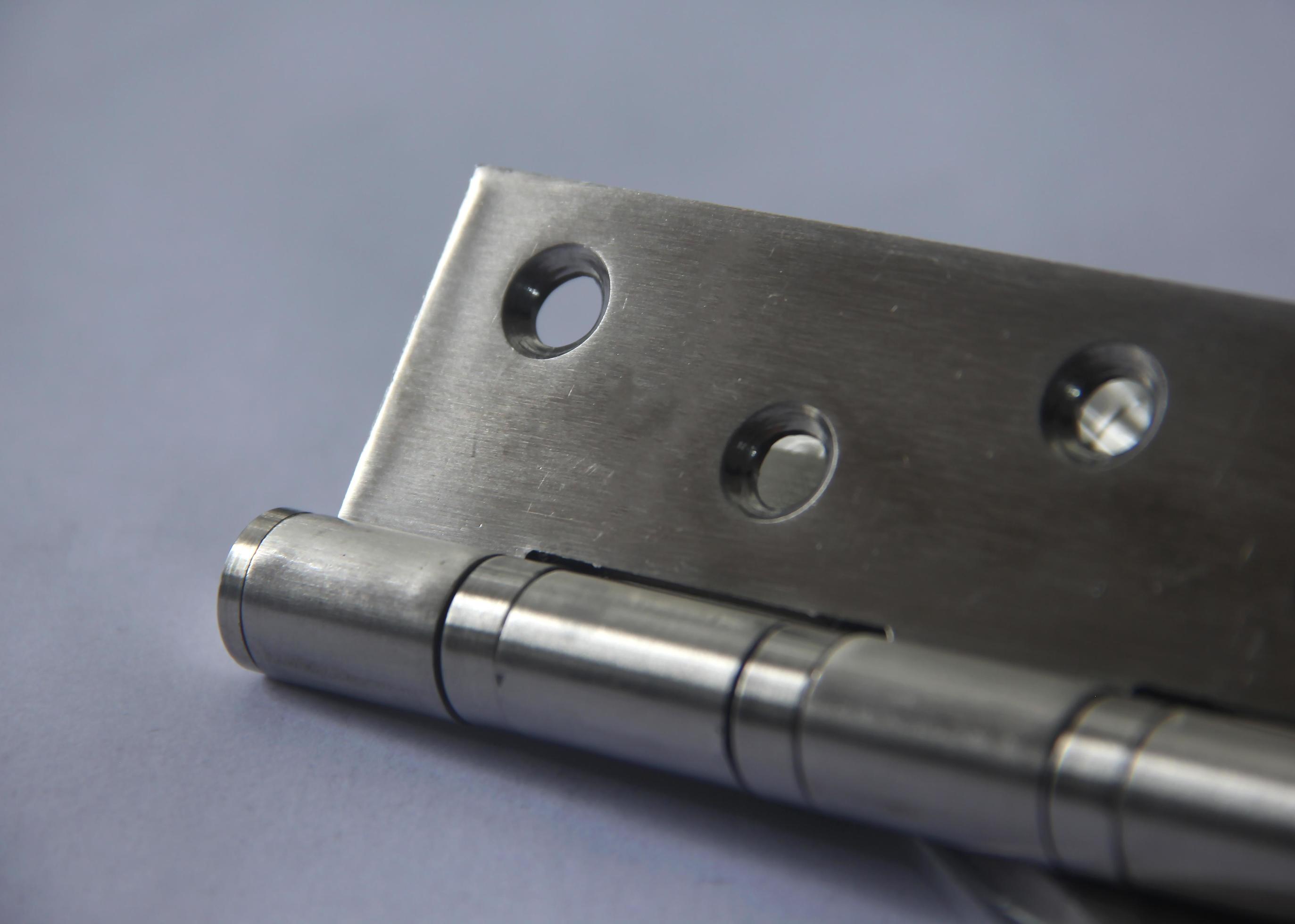 Butterfly door hinge with strong metal iron stainless steel material