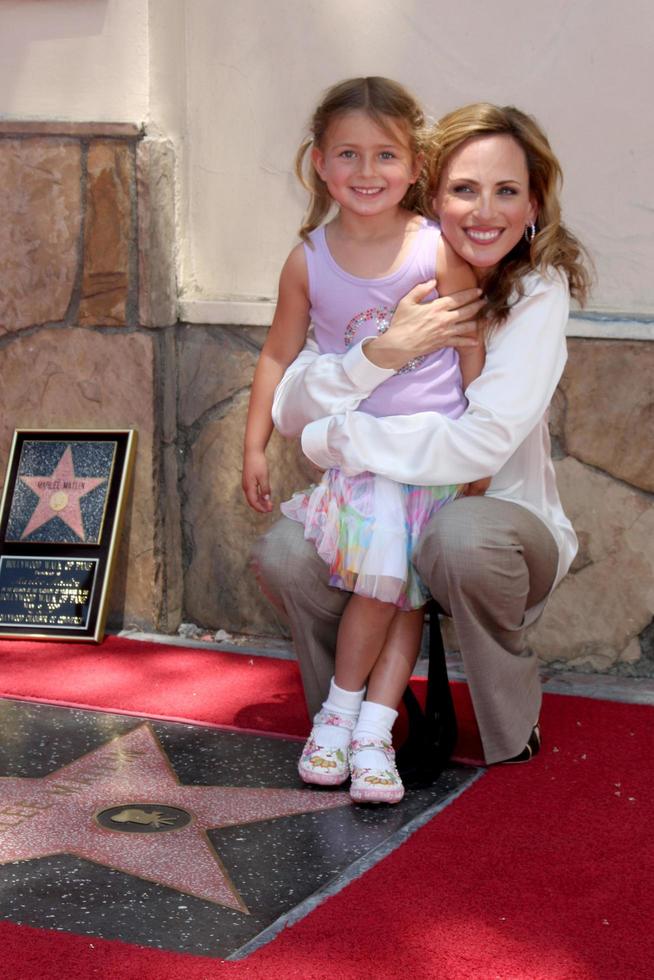 Marlee Matlin  daughter  Isabelle  attending the Hollywood Walk of Fame Ceremony for Marlee Matlin on Hollywood Boulevard in Los Angeles CA  on May 6 20092009 photo