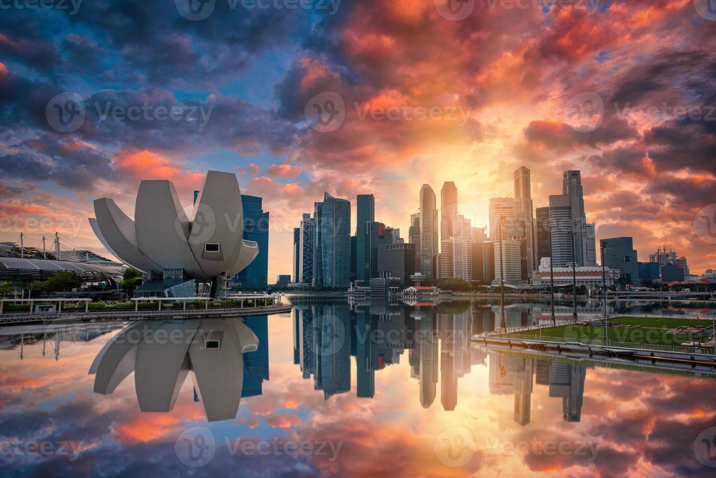 Singapore Skyline and view of skyscrapers on Marina Bay at sunset. photo