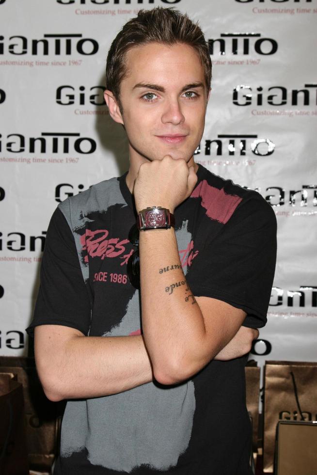 Thomas Dekker at the GBK Emmy Gifting Suites at the Mondrian Hotel  in West Los Angeles CA onSeptember 19 20082008 photo