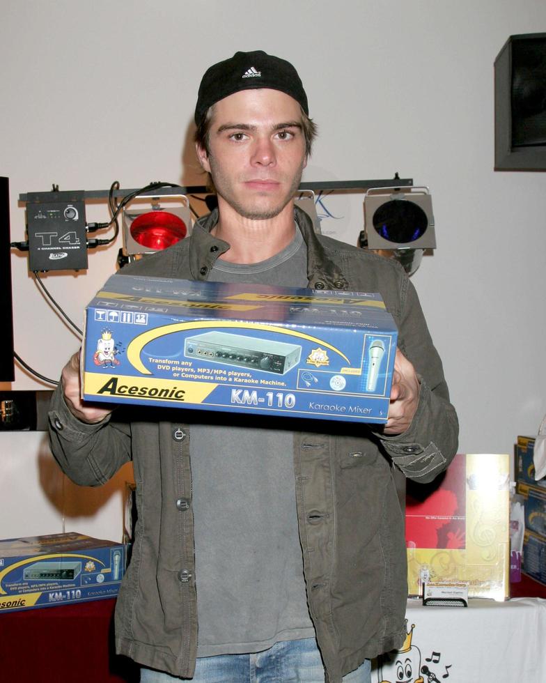 Matthew Lawrence GBK American Music Awards Gifting Suite 2007 The Standard Hotel Downtown Los Angeles CANovember 17 20072007 photo
