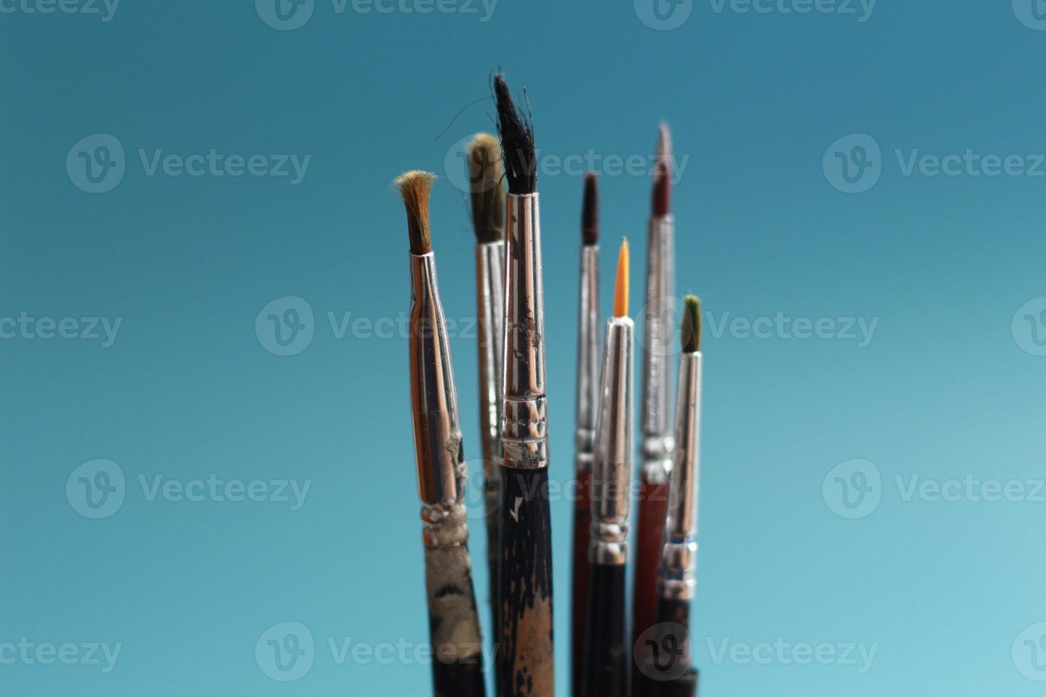 a close up of a painting brush photo