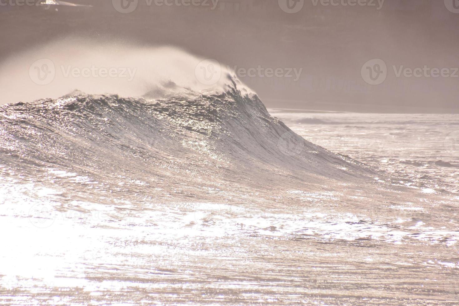 Huge sea waves photo