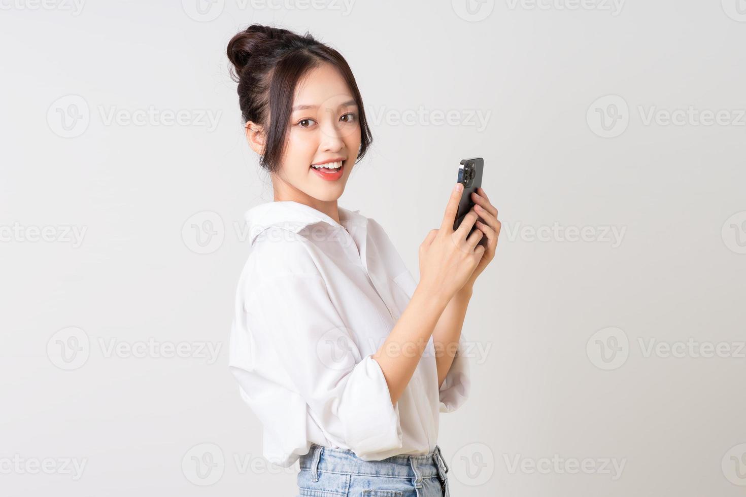 beautiful young asian businesswoman portrait on white background photo