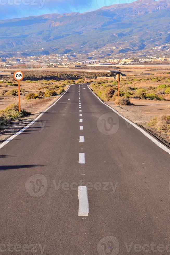 camino en el campo foto