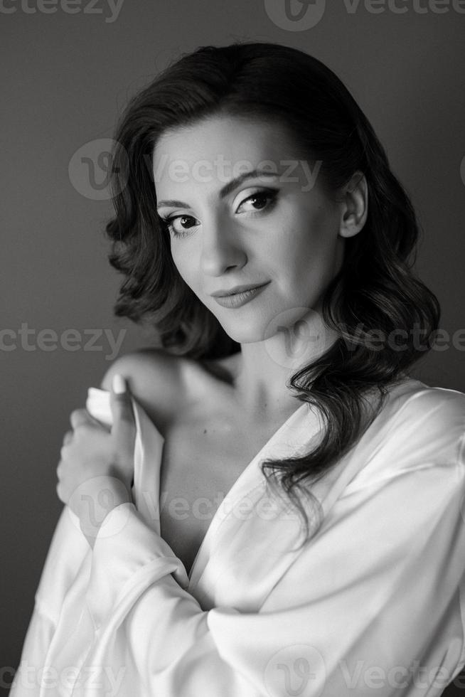 morning of the bride with the creation of the image photo
