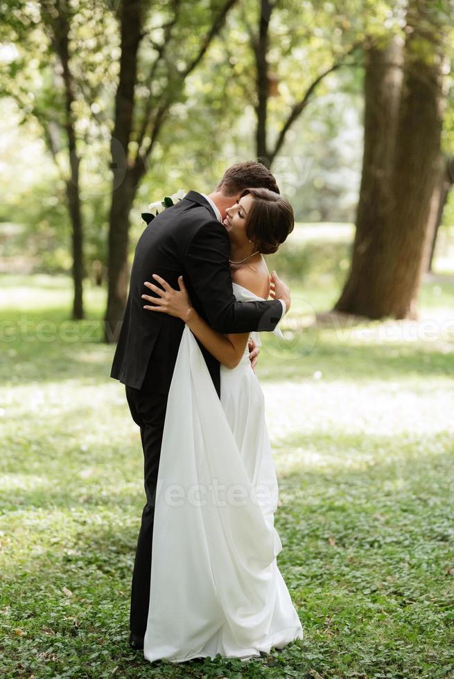 the first meeting of the bride and groom photo