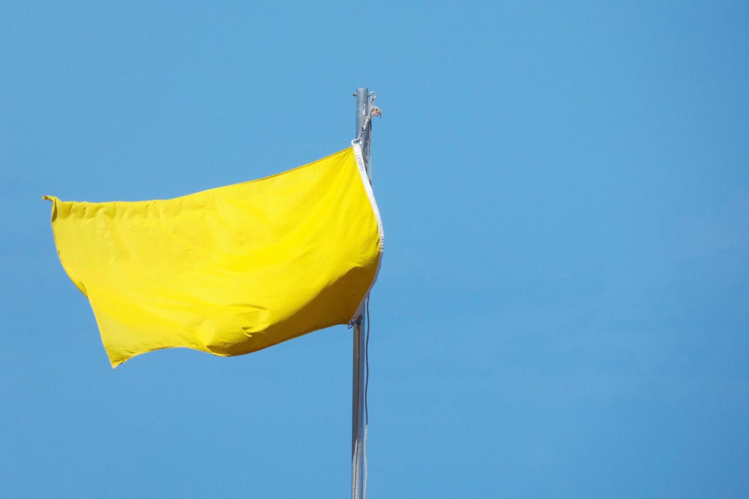 Coloured flags indicating danger and safety 21546957 Stock Photo at ...