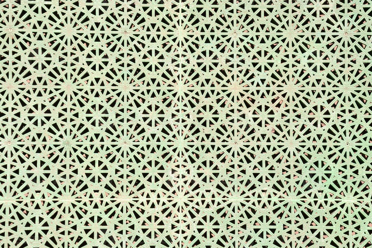 White lattice pattern photo