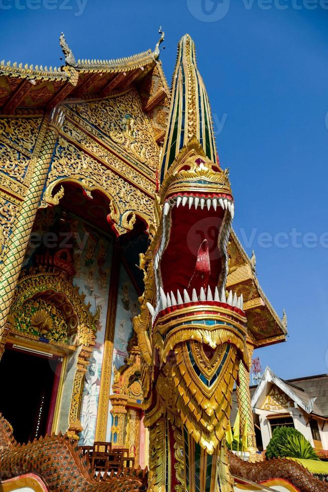 antiguo budista templo en Asia foto