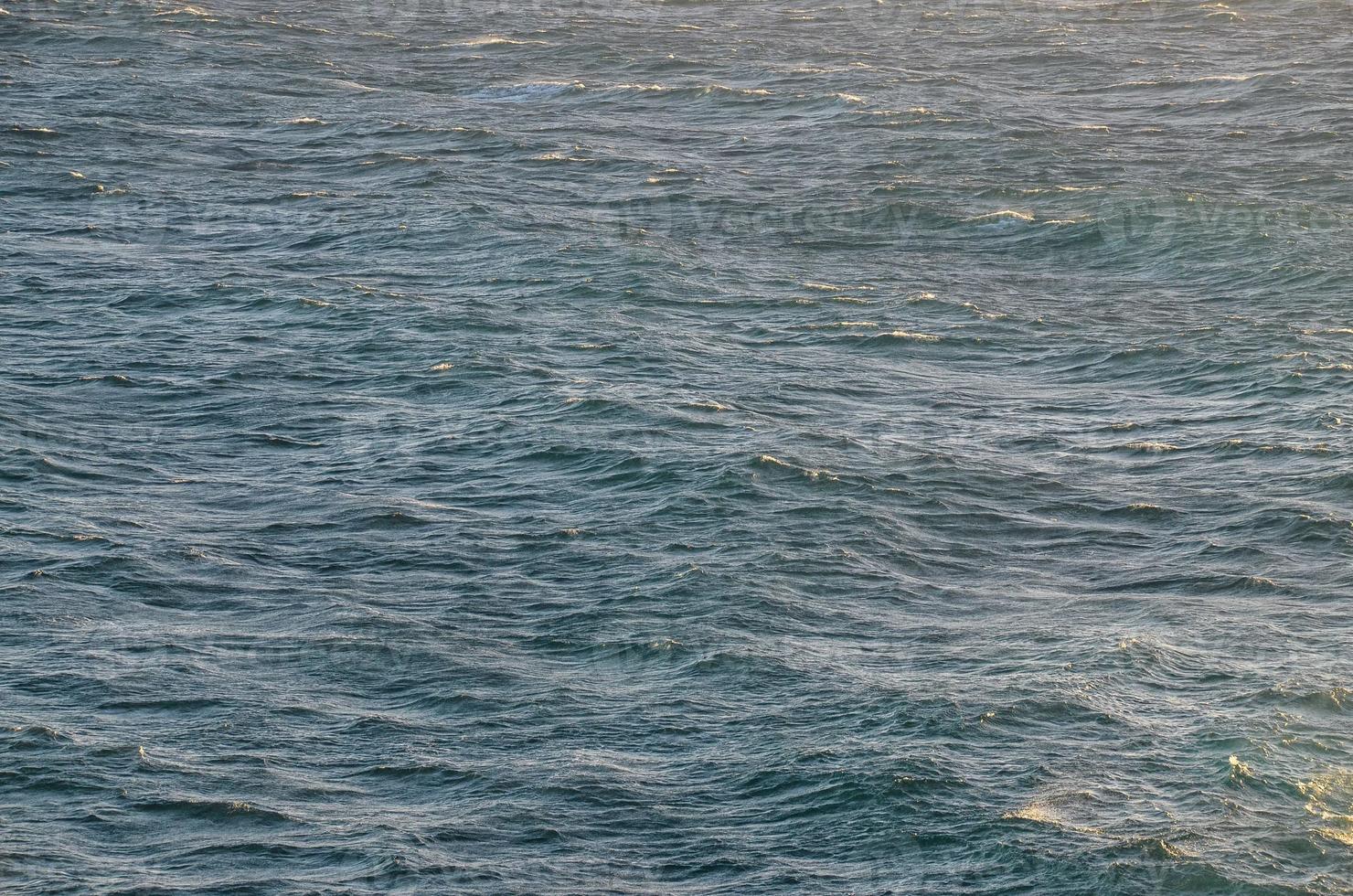 primer plano de agua de mar foto