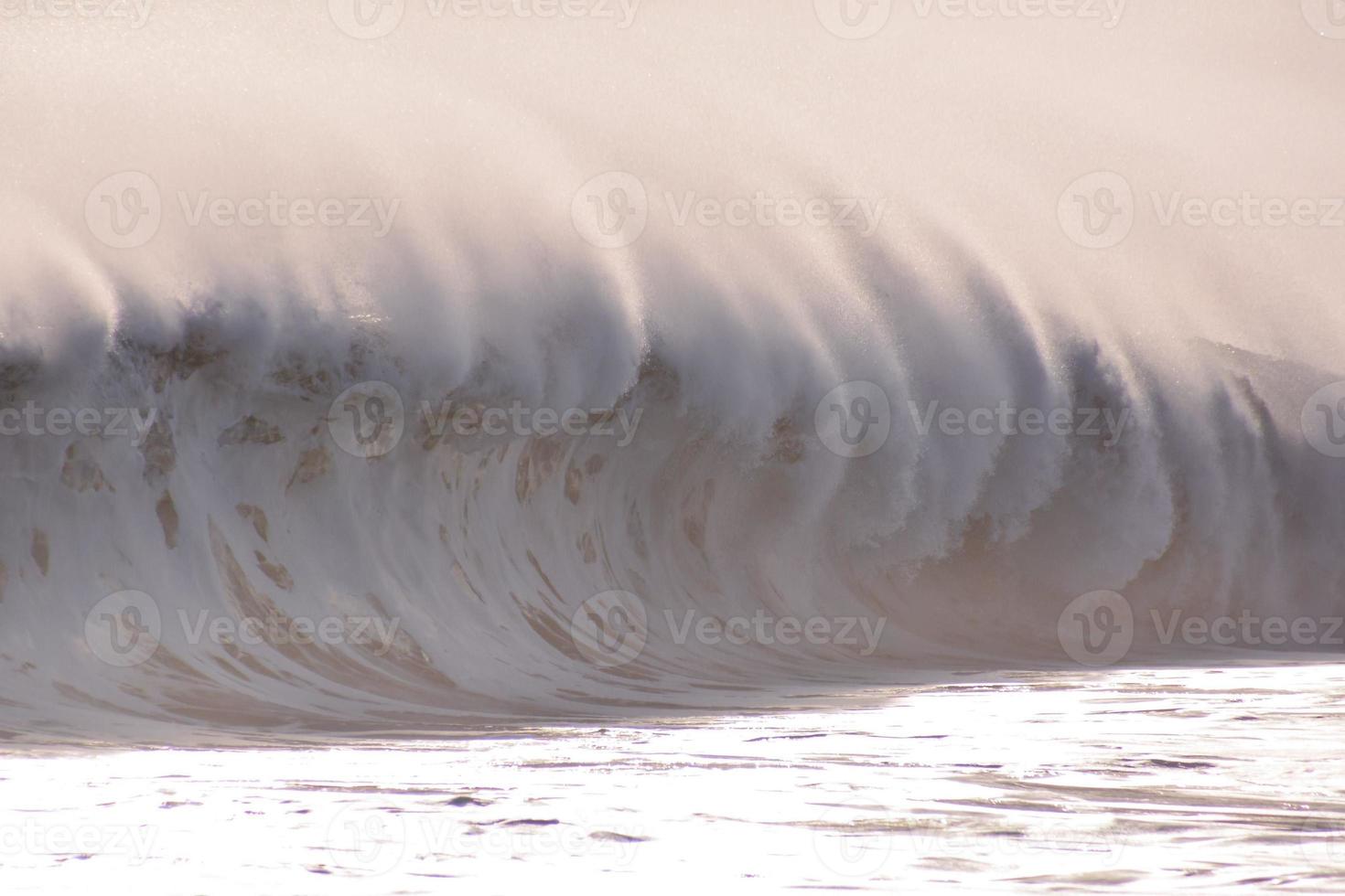 Huge sea waves photo