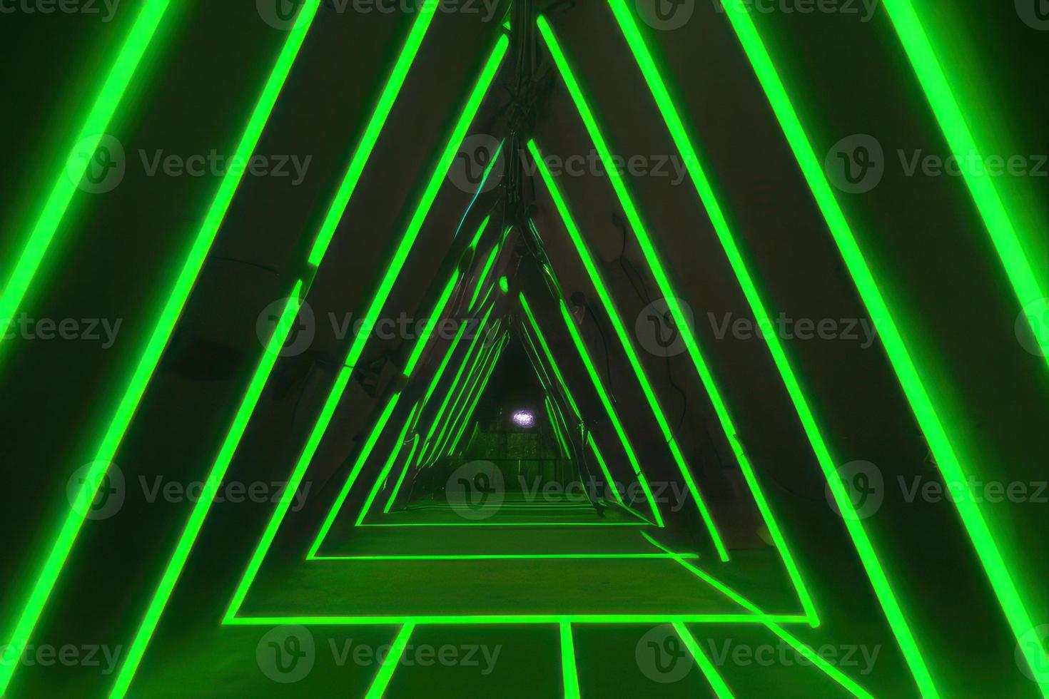 verde neón líneas triangular verde Moda fondo, de moda futurista antecedentes foto