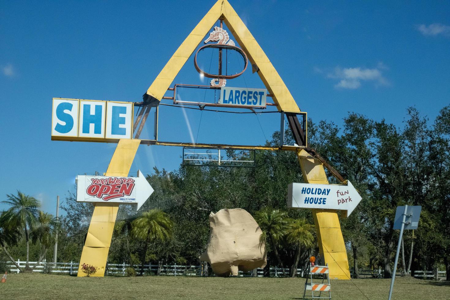 Damage from Hurricane Ian photo